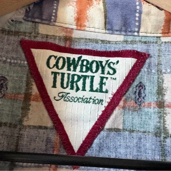Cowboys’ Turtle Association Southwestern Print Shirt – Medium - Picture 7 of 9